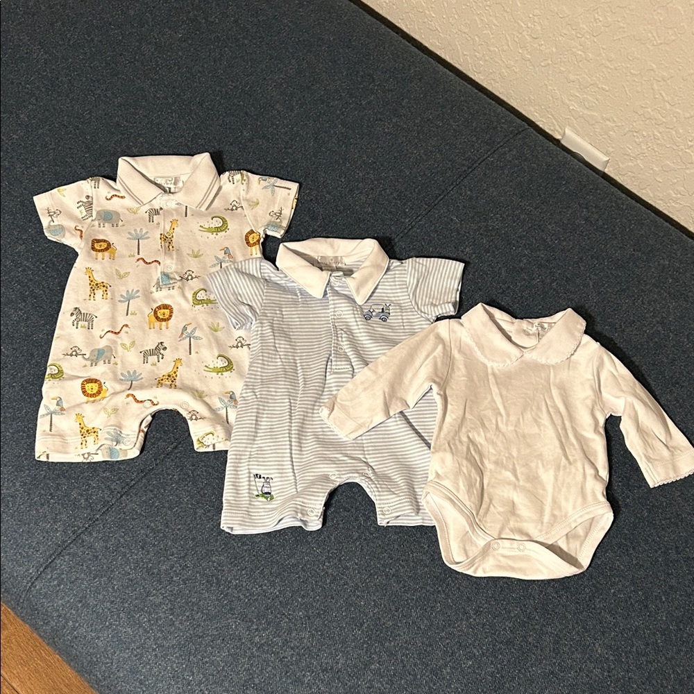 Kissy Kissy Onesies (0-3 months)